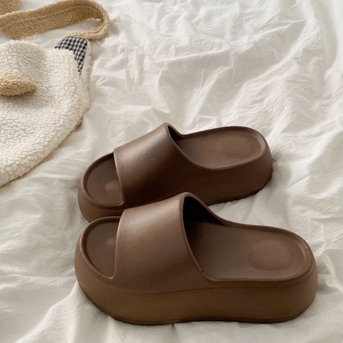 S-QFZ3419  High quality slippers    -GYXZ