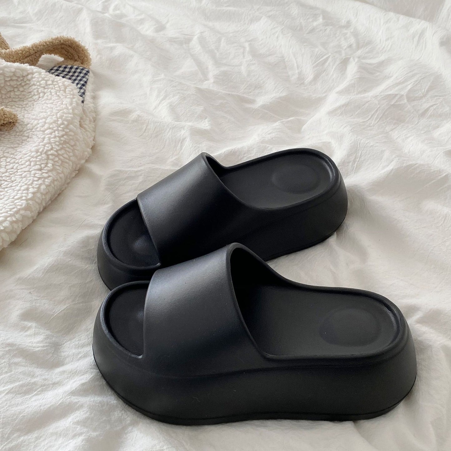 S-QFZ3419  High quality slippers    -GYXZ