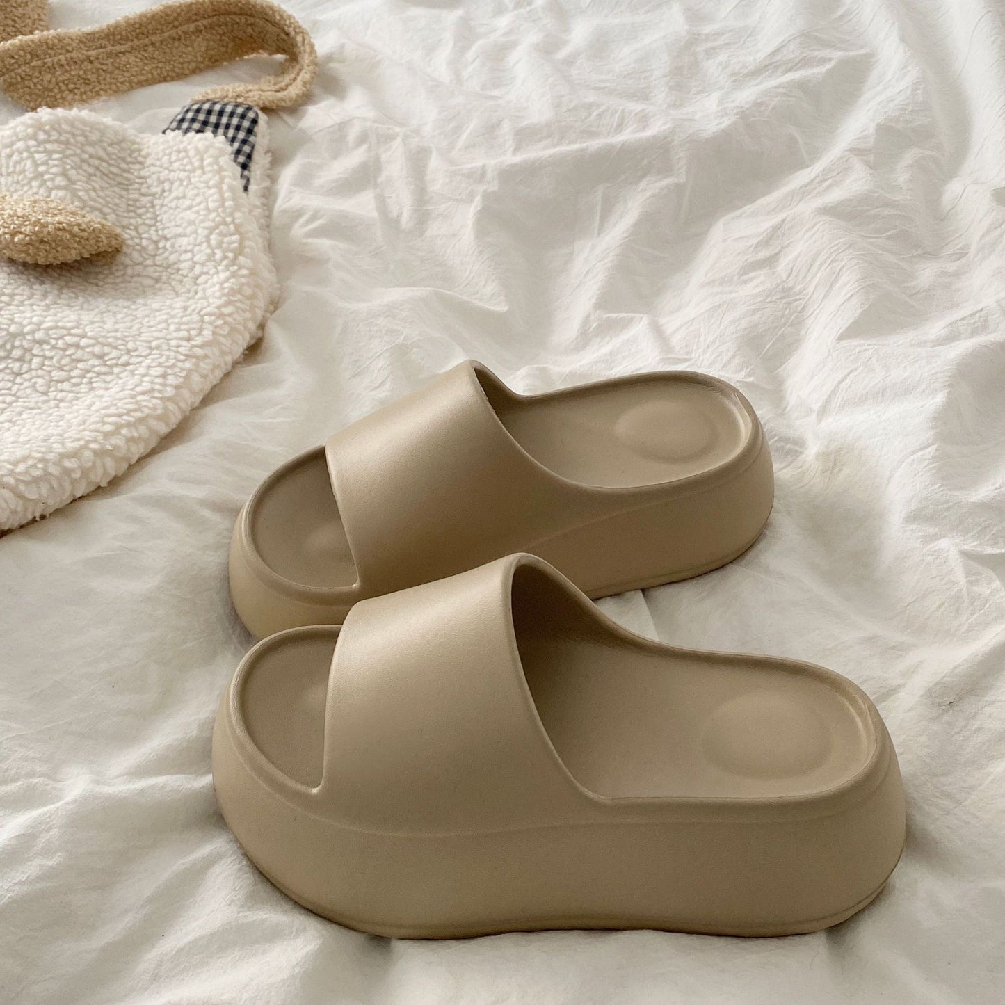 S-QFZ3419  High quality slippers    -GYXZ